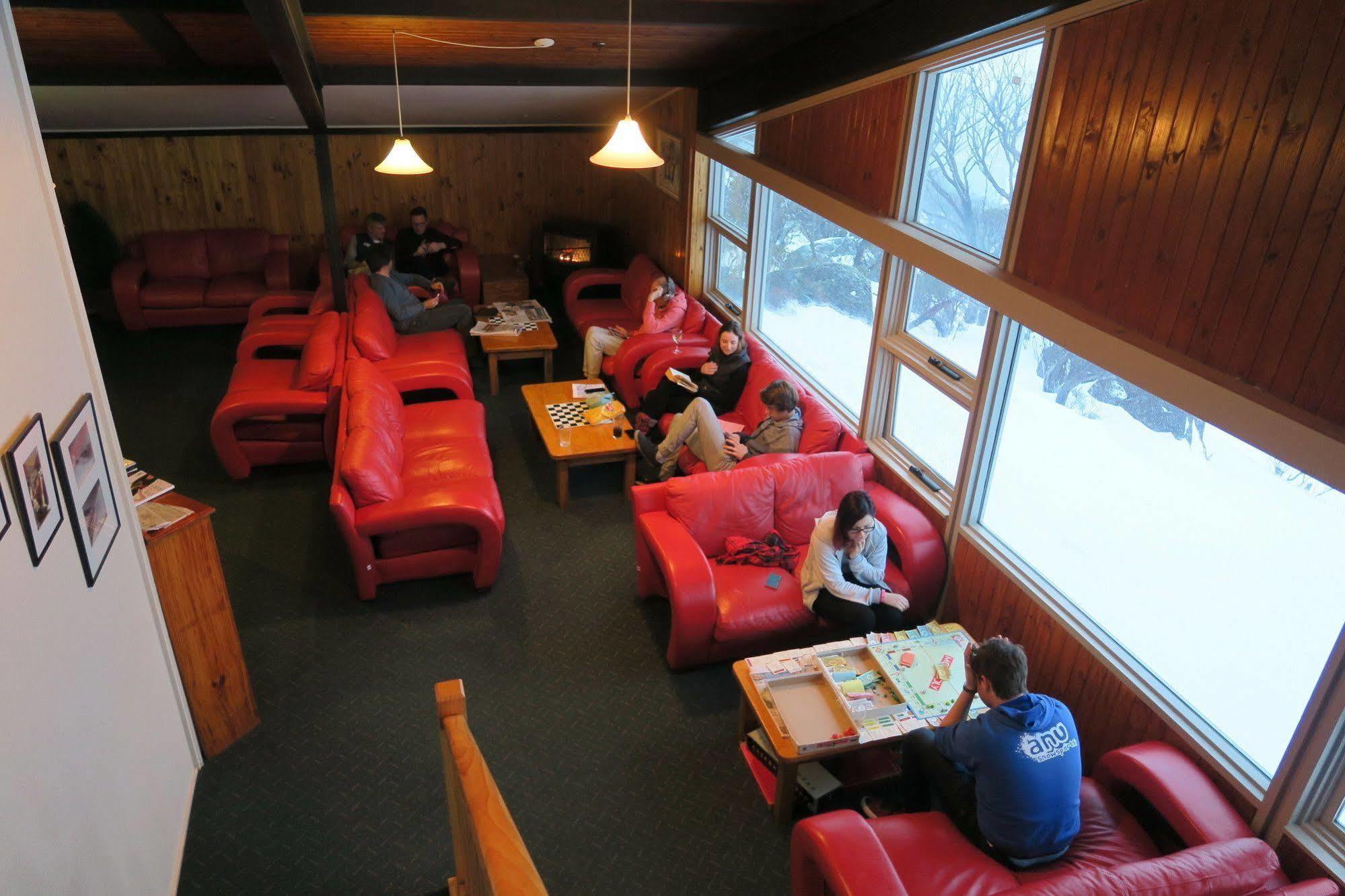 Sundeck Hotel Perisher Valley Exterior photo