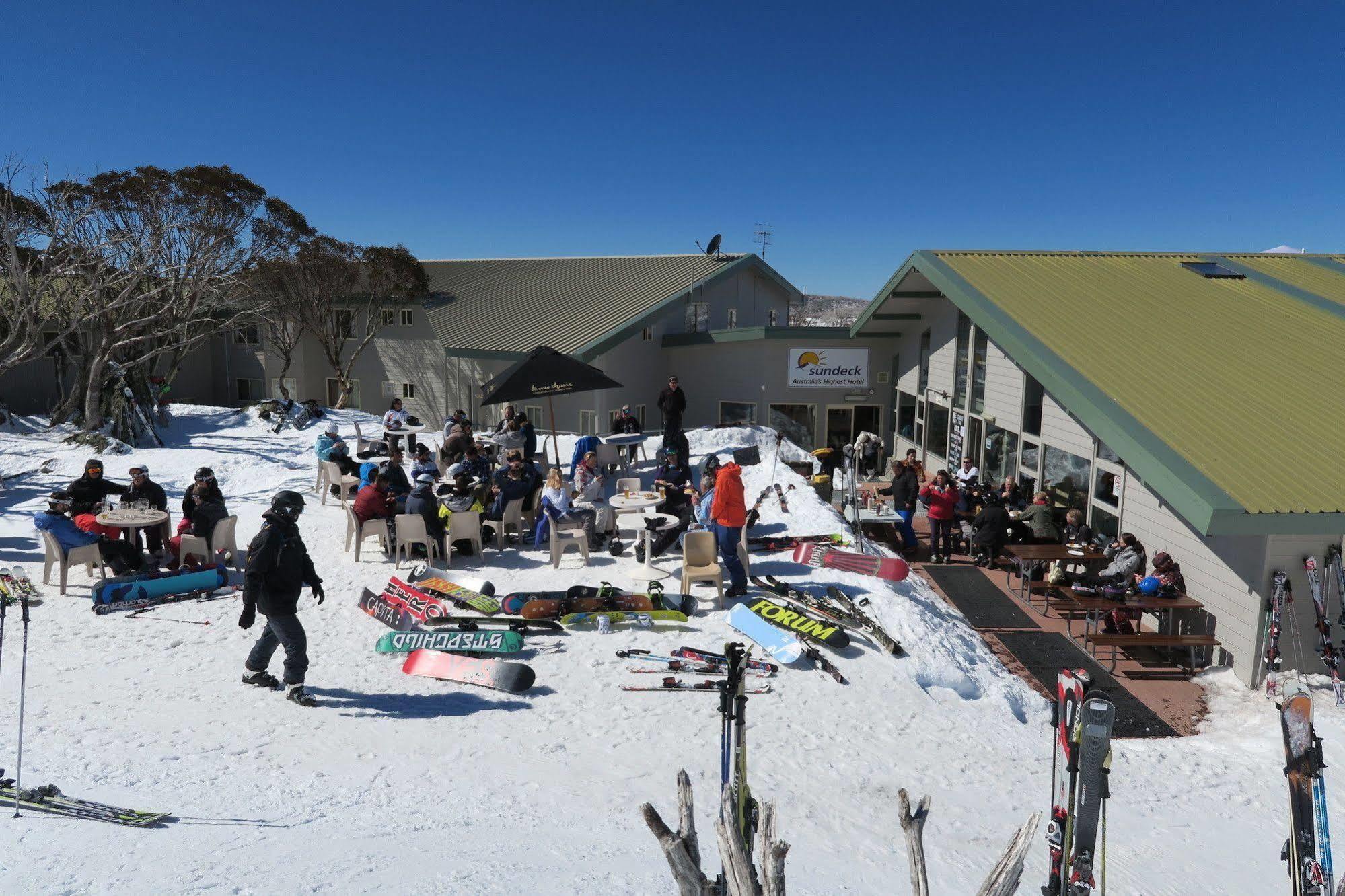 Sundeck Hotel Perisher Valley Exterior photo